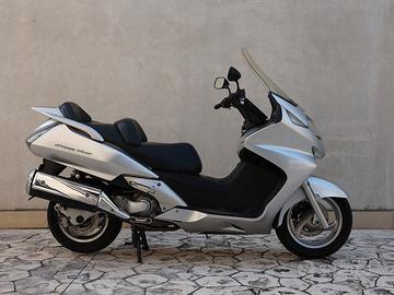 Honda Silver Wing 600