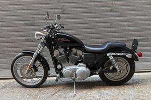 XL53C (883 Sportster Custom) iscritta FMI, 9000km!
