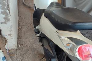 Aprilia Scarabeo 300 - 2009