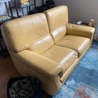 Divano Chateau D'AX giallo in pelle