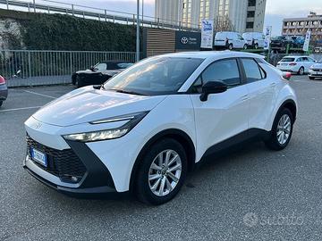 Toyota C-HR 1.8 HV E-CVT Active MY24