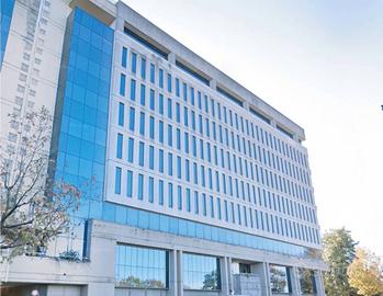 Immobile di 7783 m² con più di 5 locali a Segrate