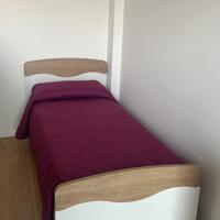 Letto singolo con materasso