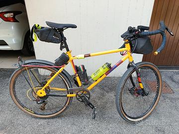 gravel turismo 