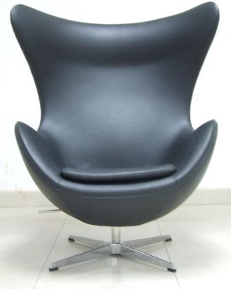 Poltrona Design Egg Chair in pelle  nera