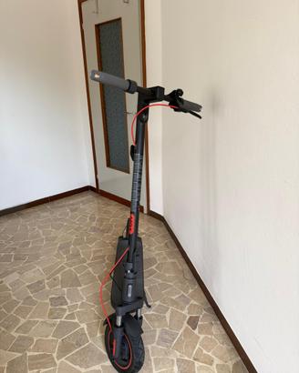 Monopattino xioami scooter 5 max