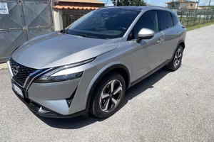 Nissan Qashqai ultimo modello Benzina mild Hibrid