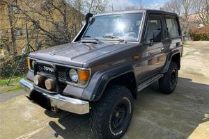 Toyota land cruiser LJ70