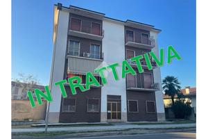 2 LOCALI A VILLA CORTESE