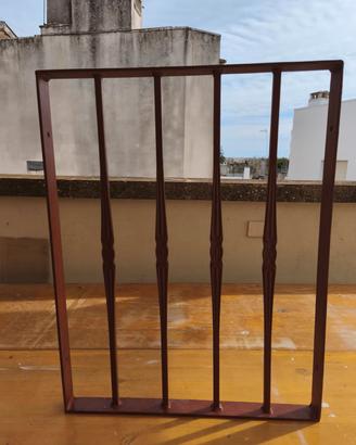 grata in ferro