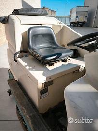 TENNANT 7200 Lavasciuga