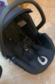 Seggiolino ovetto auto con base