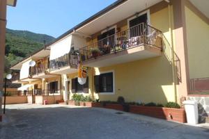 Villetta a schiera di 130 m² con più di 5 locali a