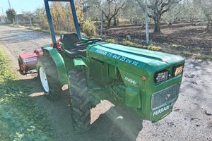 Trattore Ferrari 35 cv incersore 4 x4 sterzante ca