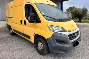 FIAT Ducato 35 2.0 MJT Furgone CON PEDANA