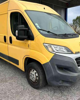 FIAT Ducato 35 2.0 MJT Furgone CON PEDANA