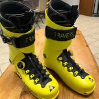 Scarponi fischer travers