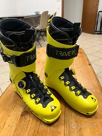 Scarponi fischer travers