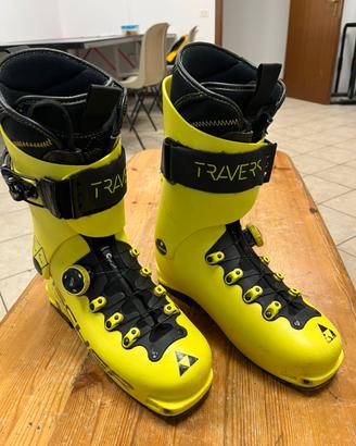 Scarponi fischer travers