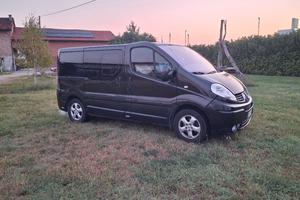 Renault trafic 2.5 