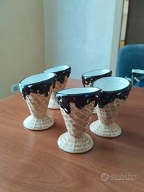 Coppette a forma di cono gelato