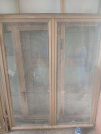  infissi (finestre e vetrate come in foto)