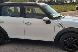 Mini 1.6 Cooper D Countryman