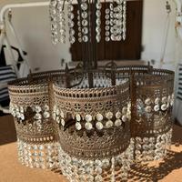 Lampadario in metallo e cristallo – stile classico