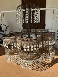 Lampadario in metallo e cristallo – stile classico