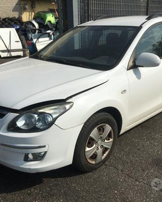 Ricambi Hyundai i30 1.4 Benzina / GPL 2011