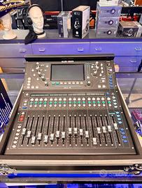 ALLEN HEATH SQ5 + FLIGHT CASE E PLUG IN