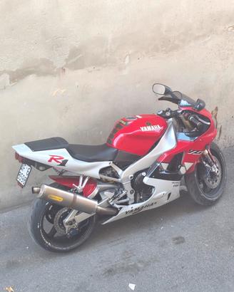 r1 storica 