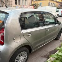 volkswagen up 2013
