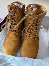 Scarponcini Rifle tg.40 nuovi 