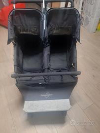 passeggino gemellare Easywalker ruote gonfiabili