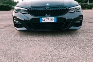 BMW 320d Touring M Sport Mild-Hybrid  - Fari Laser