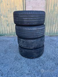 Pneumatici Bridgestone  205/55 R17 91V – DOT 2022.