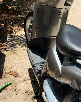 Scarabeo aprilia 50cc