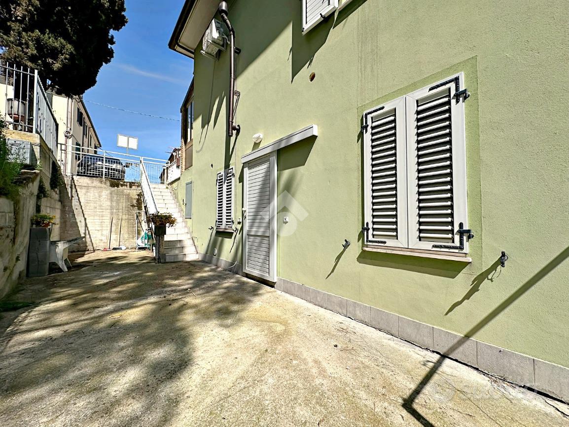 VILLA SINGOLA A SAN GIOVANNI IN MARIGNANO - Vista 2