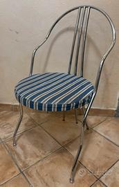 SEDIA CON IMBOTTITURA