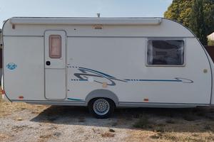 ROULOTTE ADRIA ADORA 462 PH