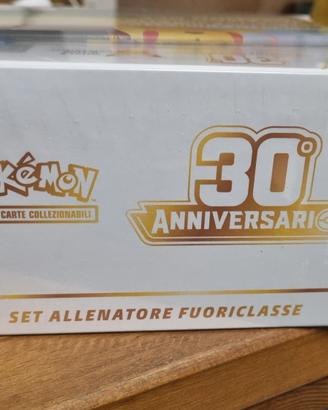 Pokemon etb 30 th anniversario
