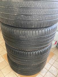 Pneumatici Pirelli Scorpion 4S 285/45 R22
