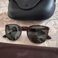 Occhiali da sole Persol 3316-S