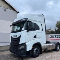 Iveco S-Way 490, anno 2023, km 174.000, navi, clim