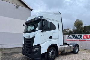 Iveco S-Way 490, anno 2023, km 174.000, navi, clim