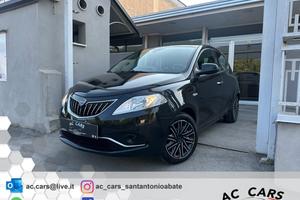 Lancia Ypsilon 1.2 69 CV 5 porte GPL Ecochic Plati