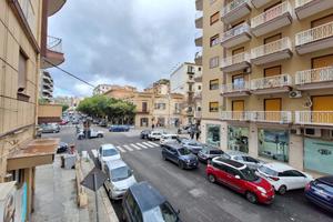 3 LOCALI A PALERMO