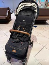 passeggino leggero JOIE