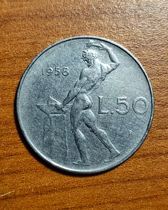 Moneta da 50 lire vulcano del 1958. Non comune!